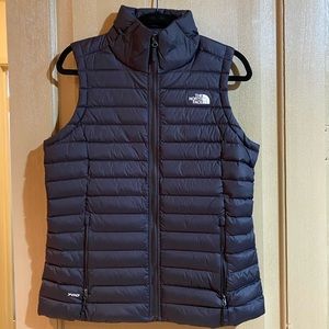BRAND NEW women’s north face vest